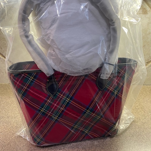 🆕 Dooney & Bourne Tartan Red Plaid Tote Bag - Picture 6 of 15